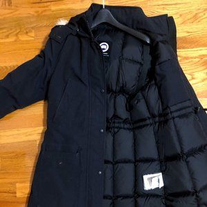 Canada Goose Trillium Navy Parka - Women's size S